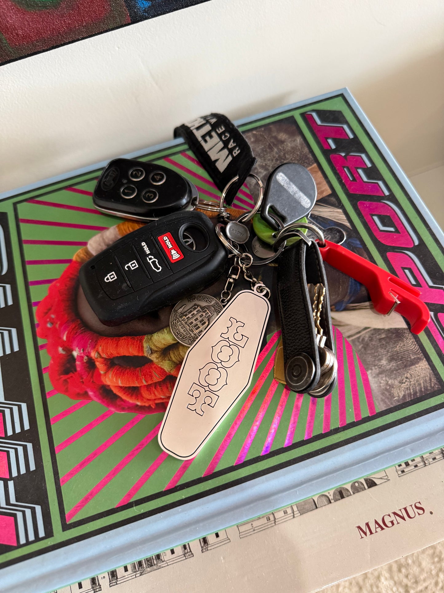 Loot Getaway Key Ring (gift only)