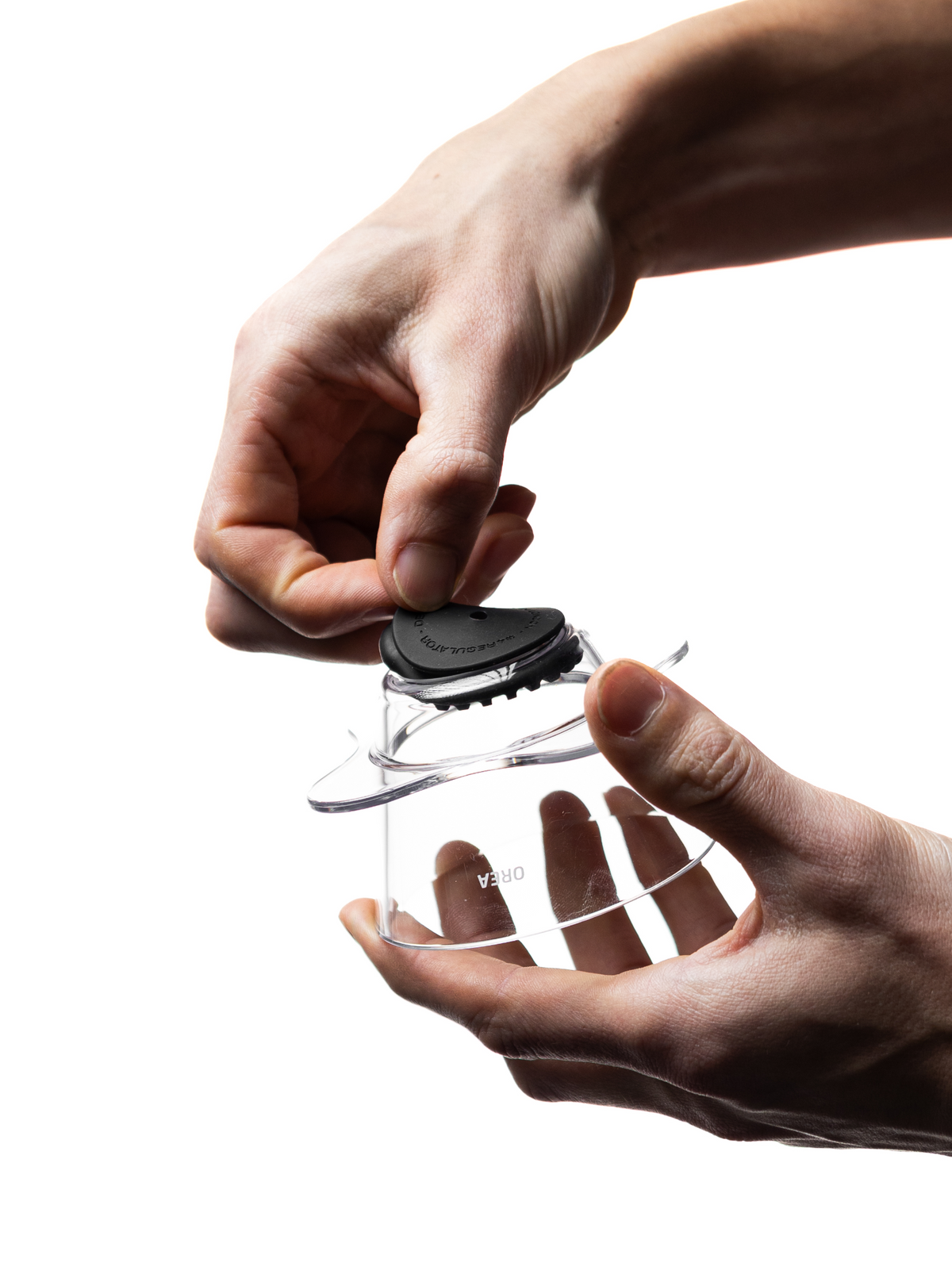 Fitting an Orea Regulator into the brewer base